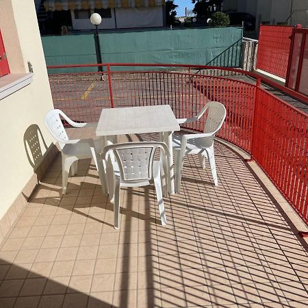 Residence Al Mare - Agenzia Cocal Caorle Eksteriør billede